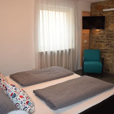 Weingut Manuel Sauer نوردهيم