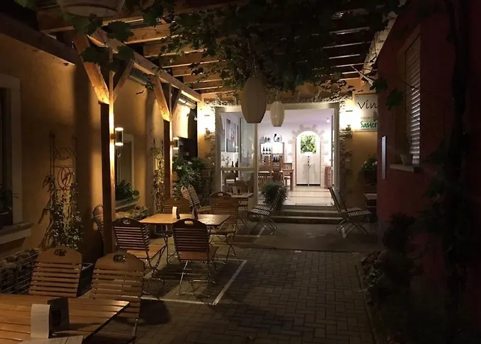 Weingut Manuel Sauer Hotel *